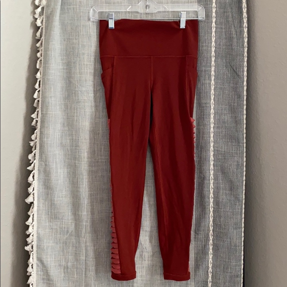 Athleta Salutation 7/8 Tights